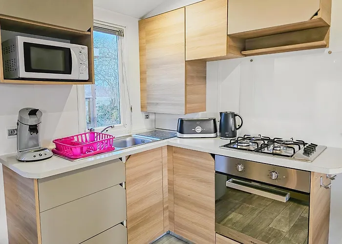 Loc Jade Kamp alanı *